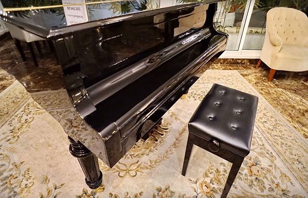 Ivy-Thonglor-Bangkok-condo-for-sale-piano
